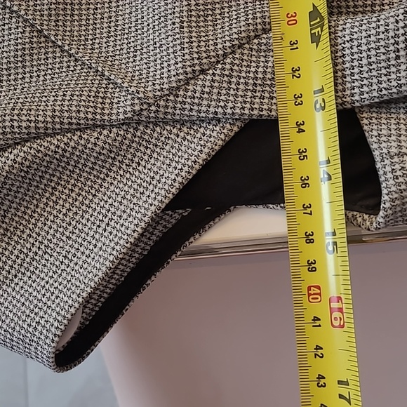 Dress by HnM - Picture 6 of 8